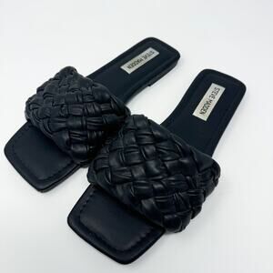 Steve Madden Mora Black Woven Slides